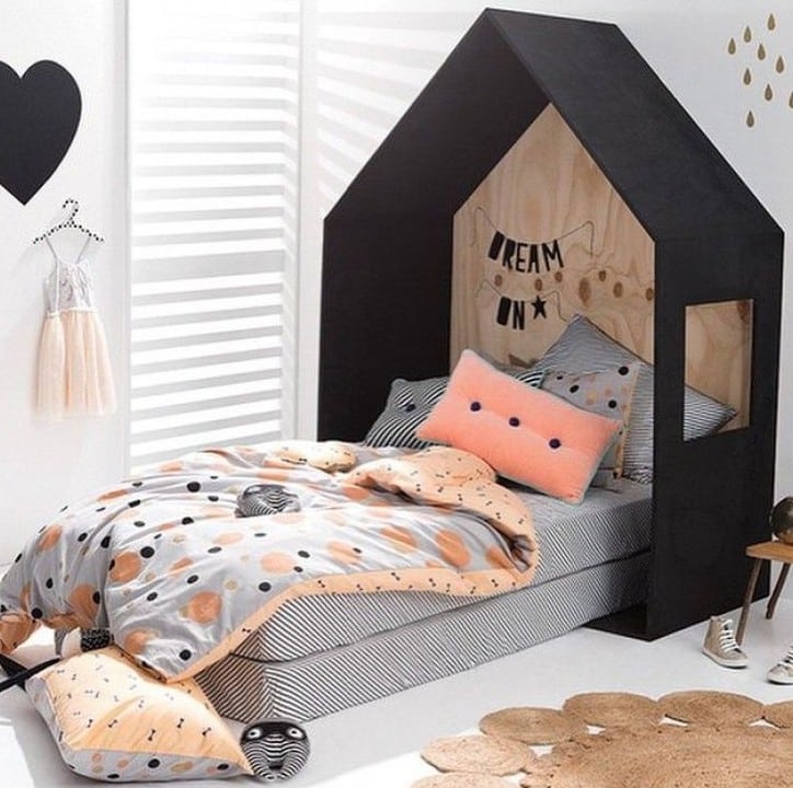 Un lit-cabane pour faire rêver vos enfants
